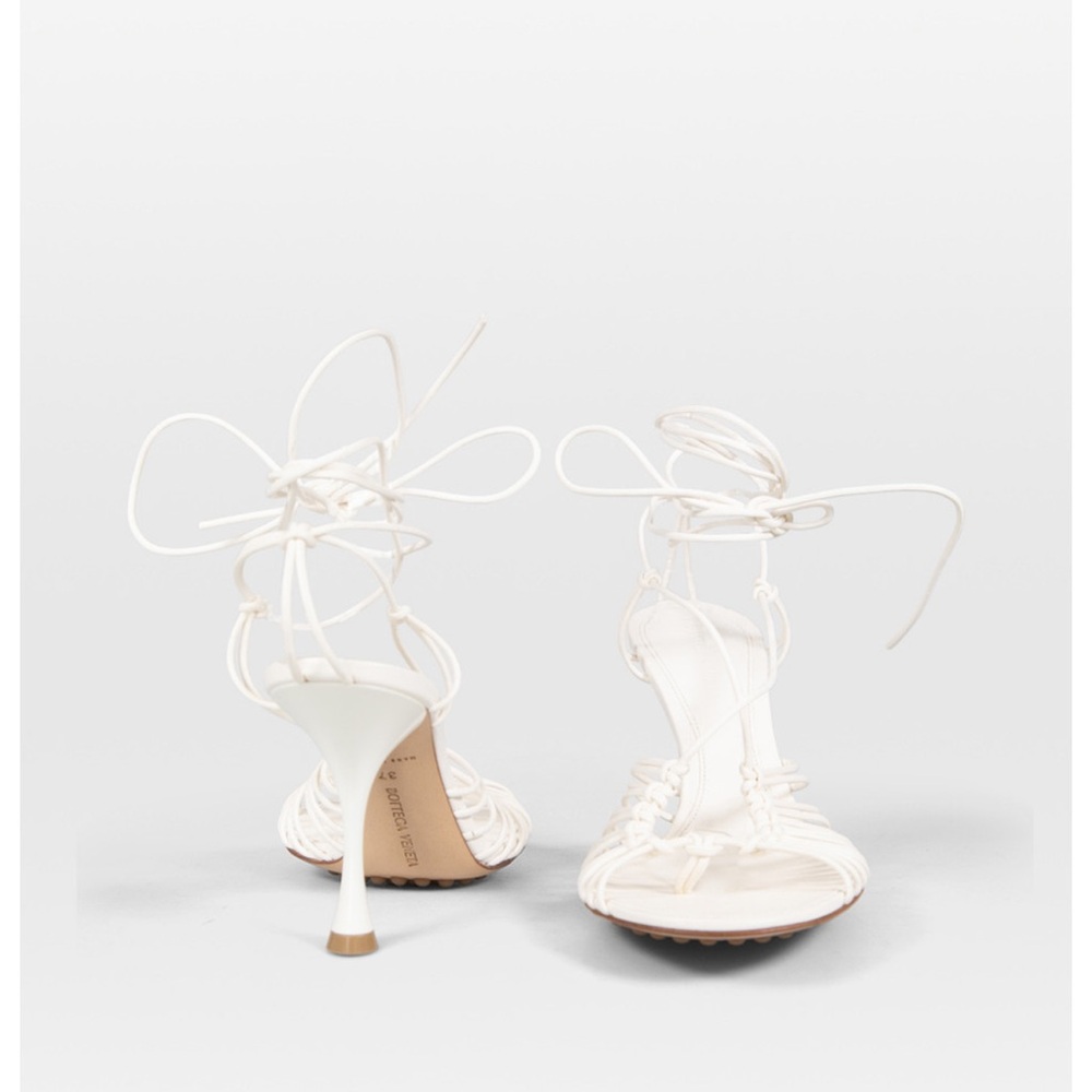 Bottega Veneta Dot Lace Up Sandal - Picture 14 of 14